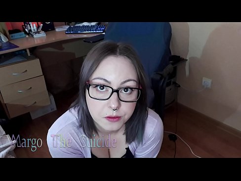 ❤️ Seksi djevojka s naočalama duboko siše dildo na kameri Seks video kod nas bs.com-porn-mz.ru ❌