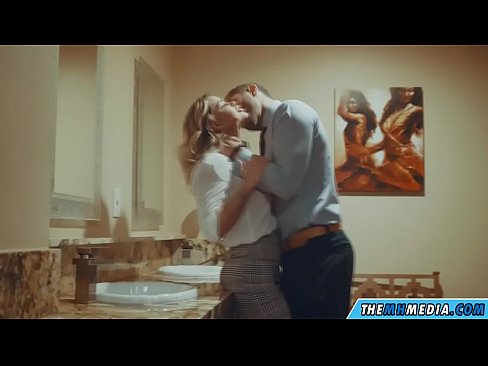 ❤️ Kad te prsata plavuša zavede u javnom toaletu Seks video kod nas bs.com-porn-mz.ru ❌